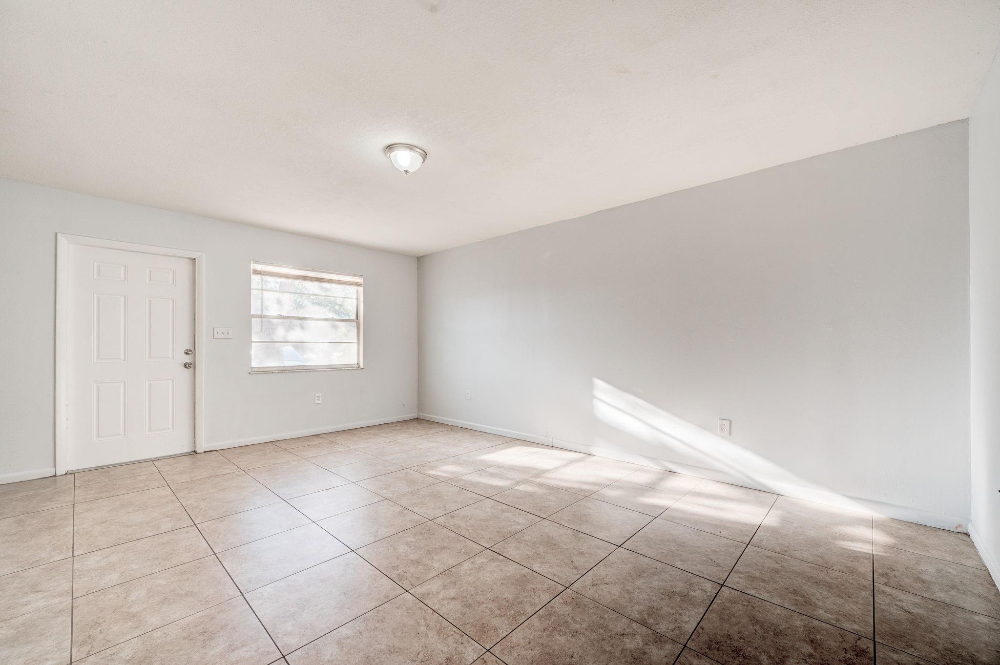 Southern Courtyards - Residential