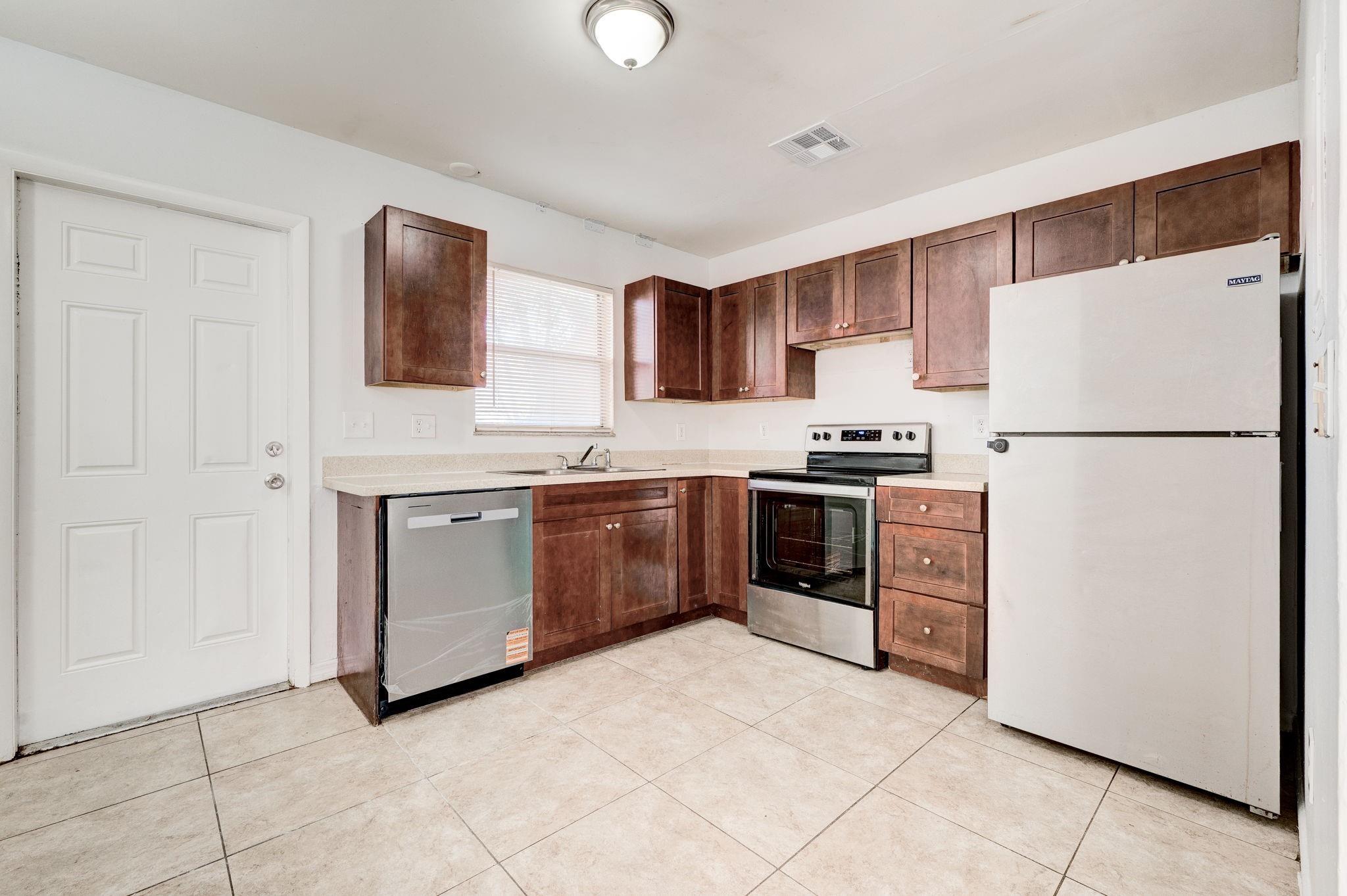 Southern Courtyards - Residential