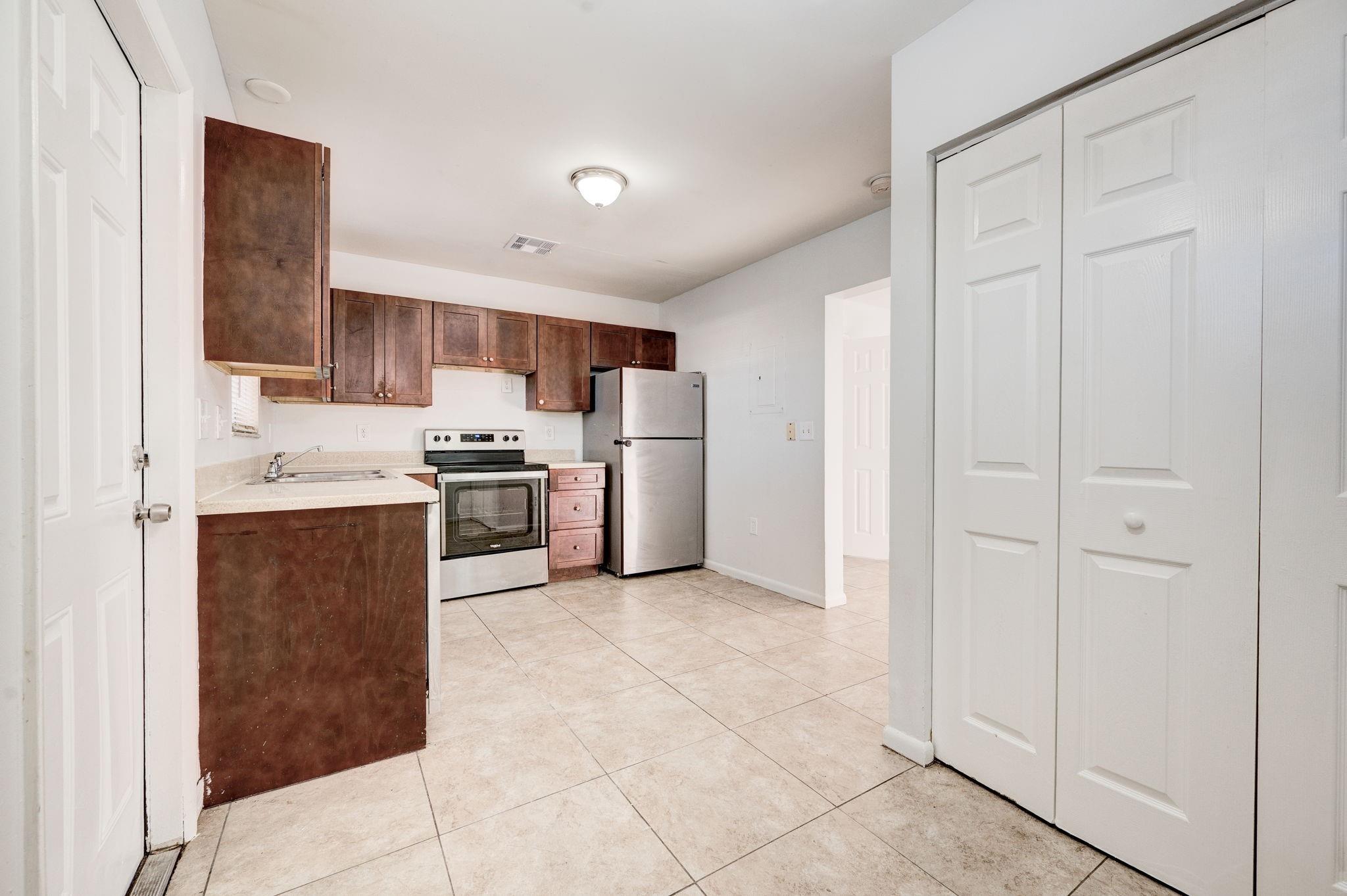 Southern Courtyards - Residential