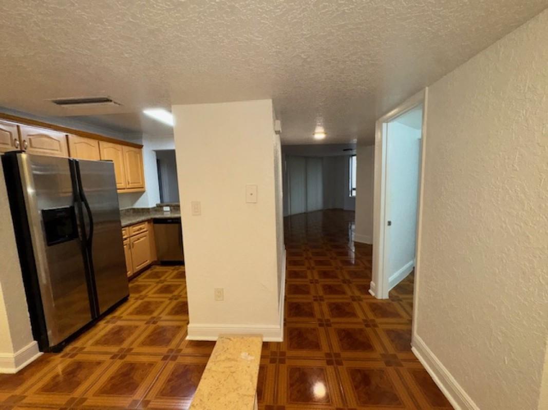 Fairway Lake 110-22 B - Residential Lease