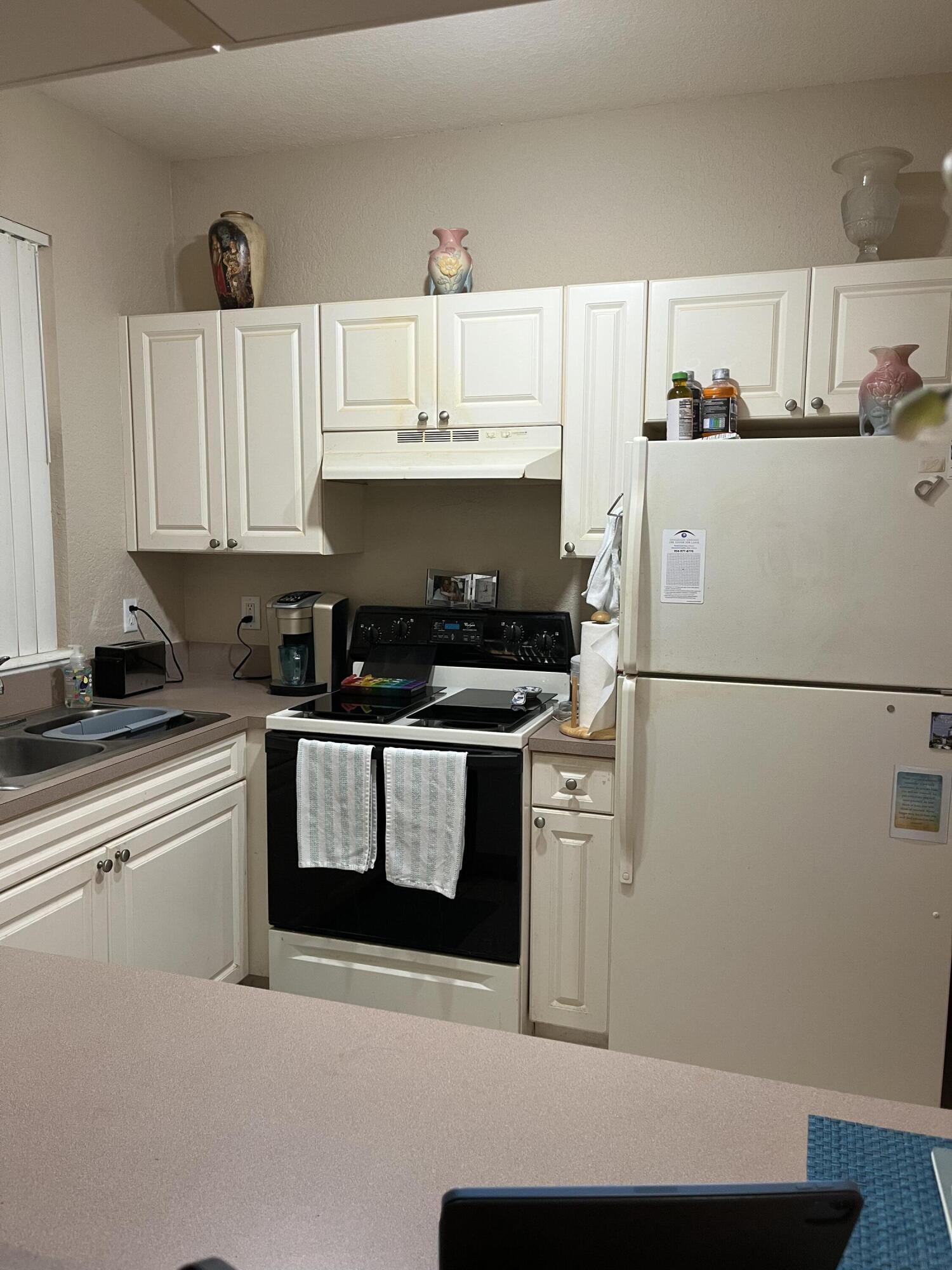 CYPRESS POINTE AT CORAL SPRINGS - Residential