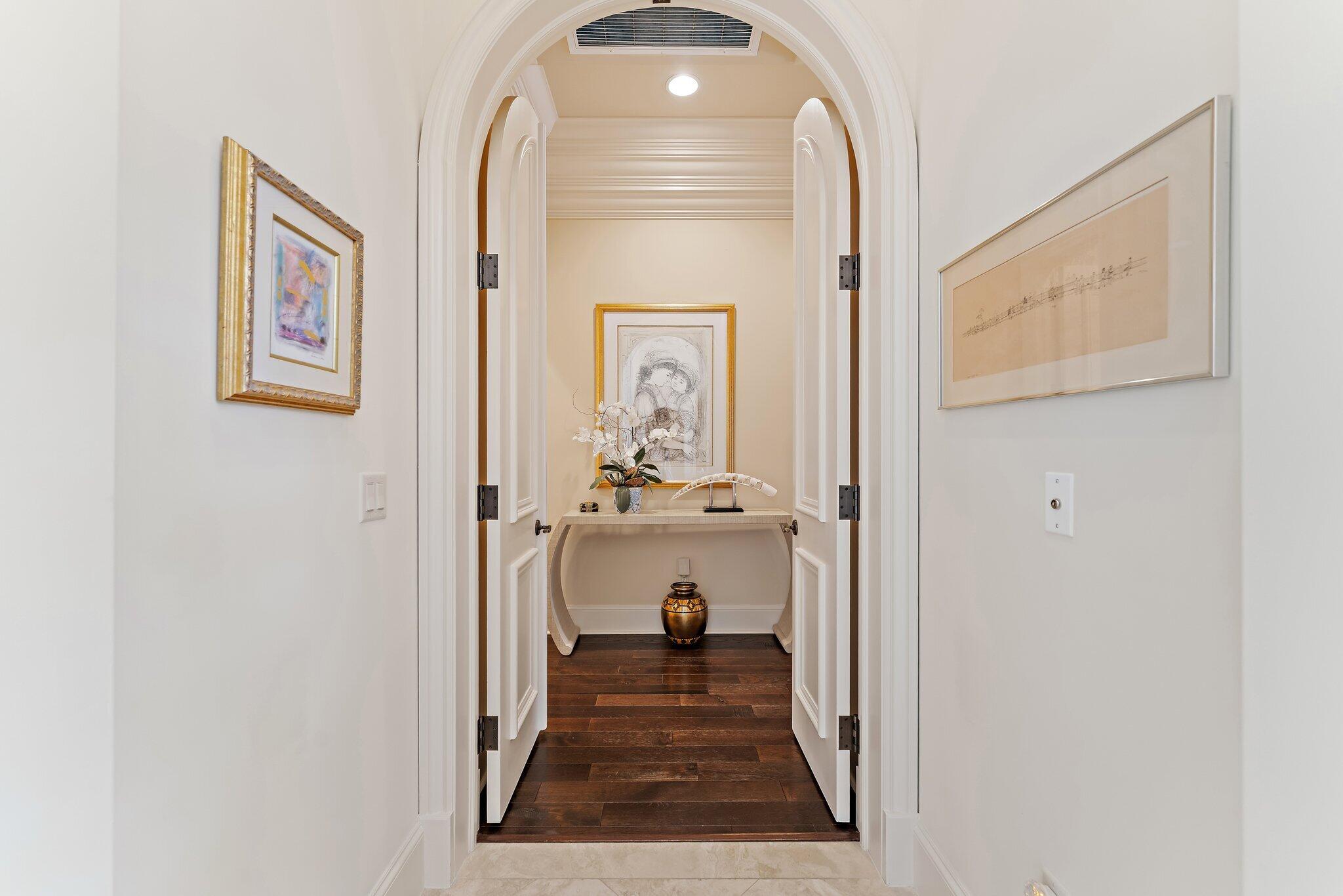 OLD PALM 4 - Residential