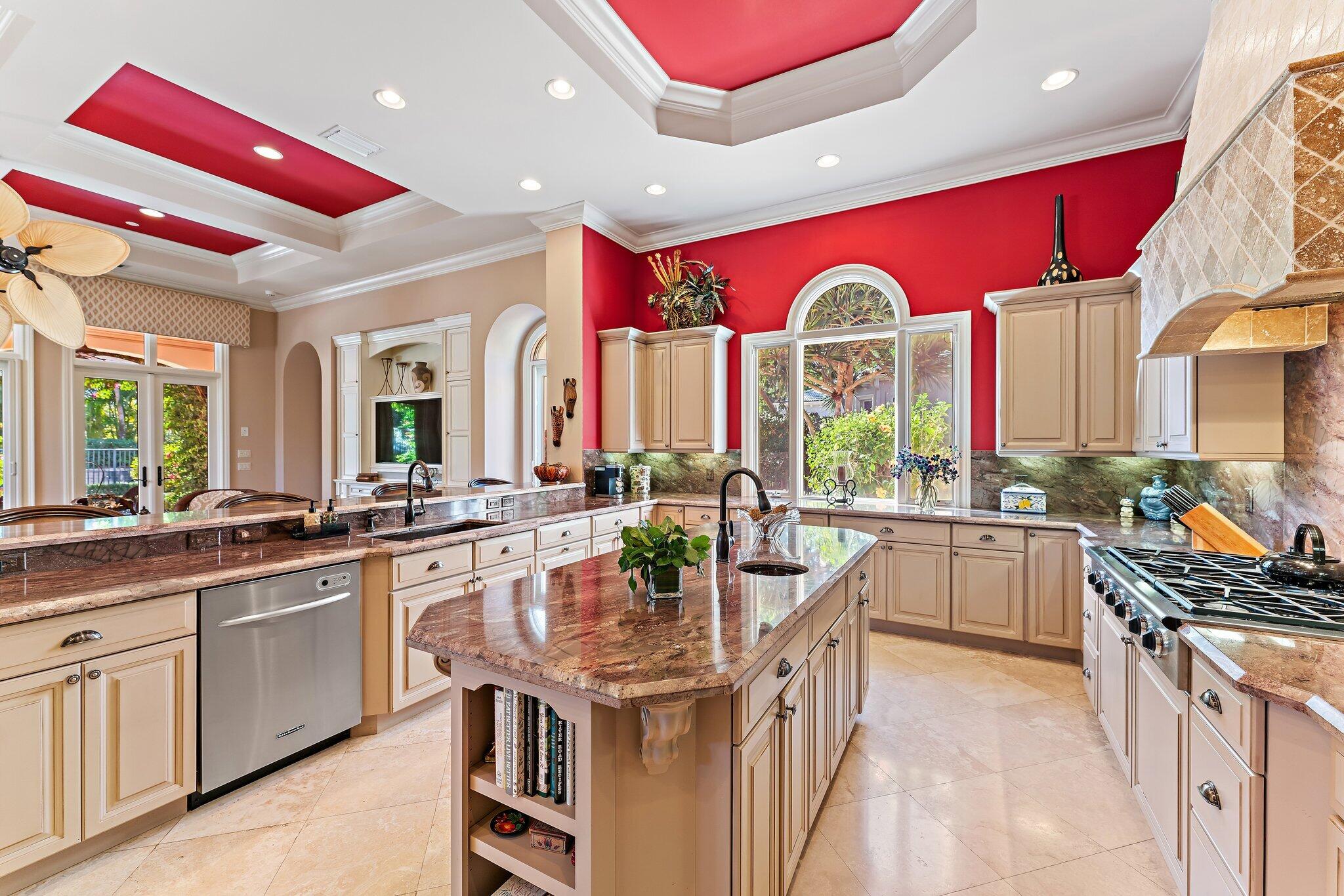 OLD PALM 4 - Residential