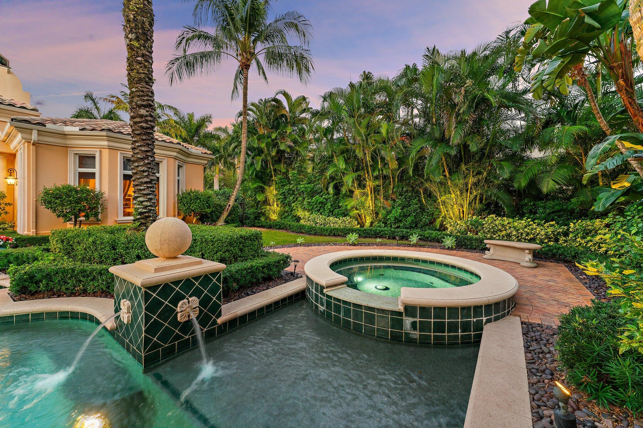 OLD PALM 4 - Residential