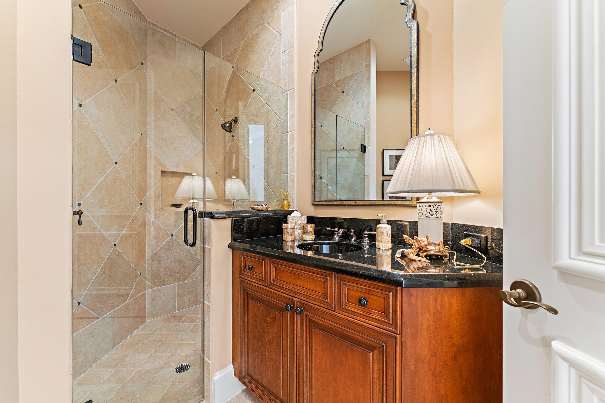 OLD PALM 4 - Residential