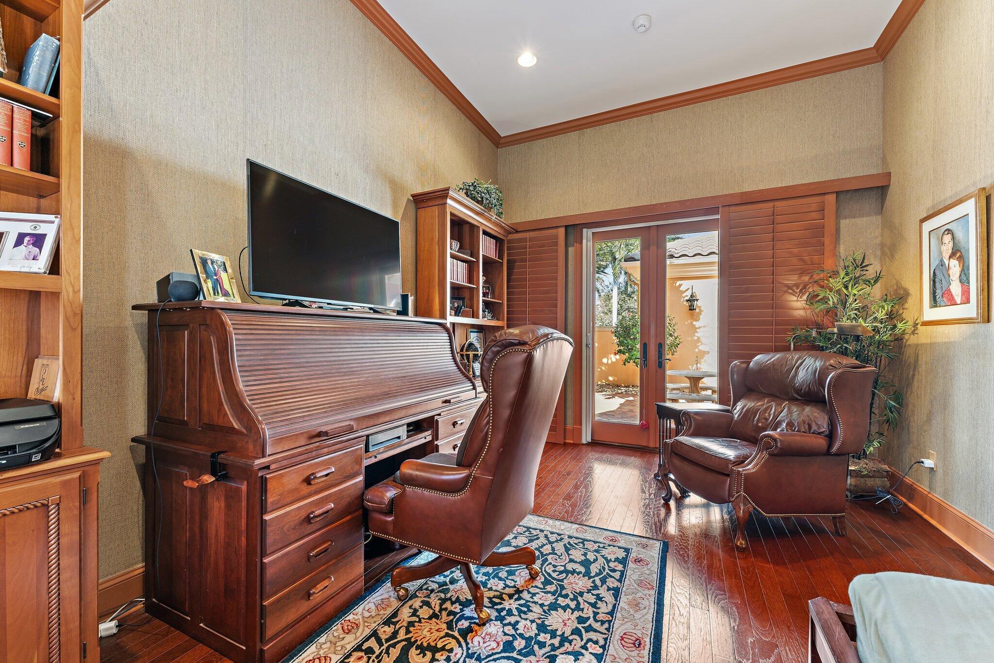 OLD PALM 4 - Residential