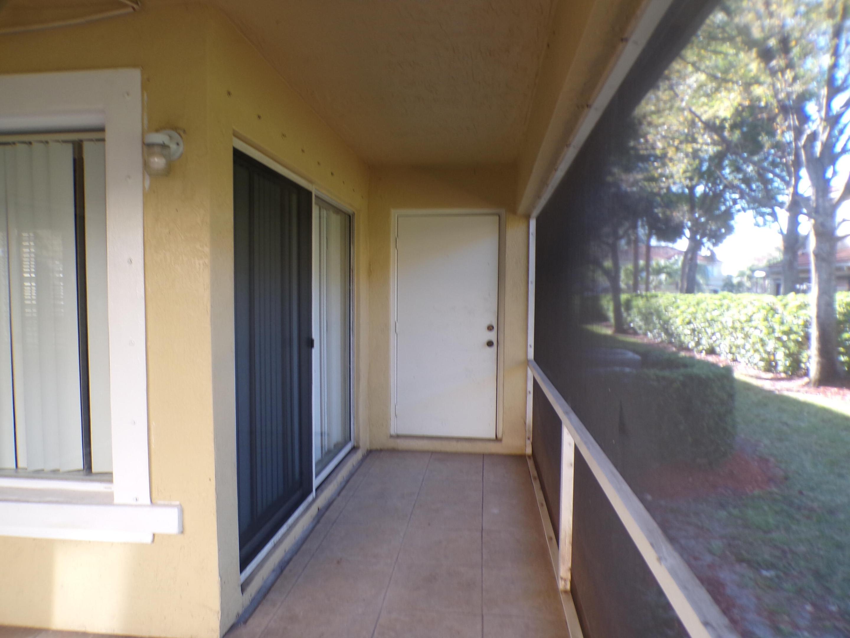 MELEAR - Residential Lease