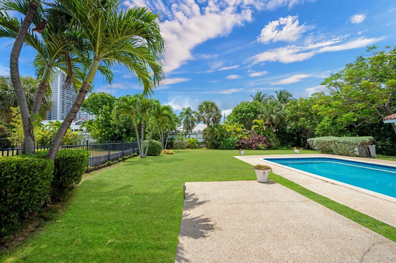 Lauderdale Surf & Yacht - Residential