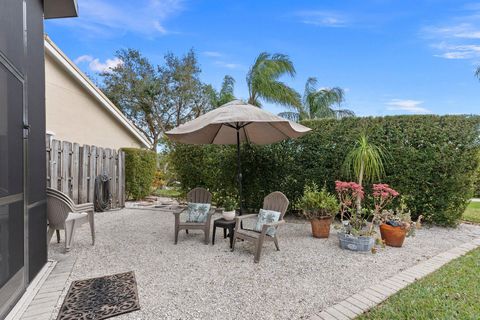 A home in Hutchinson Island