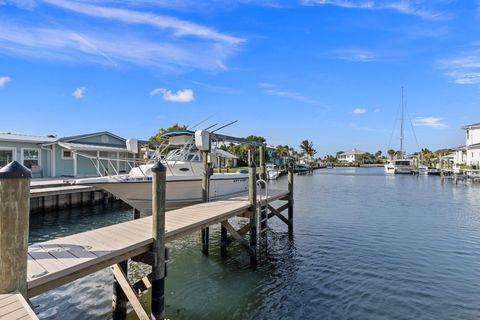 A home in Hutchinson Island