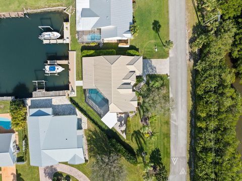 A home in Hutchinson Island