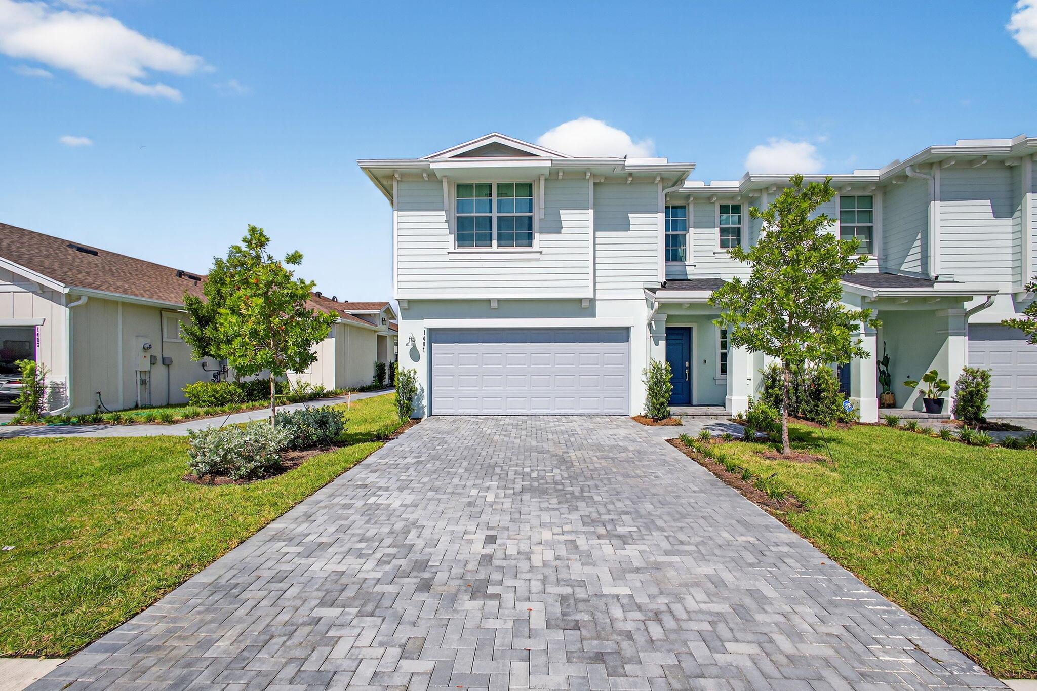 Welcome to the beautiful home in the heart of Arden Community! Brand new home with a large backyard space. Resort-style pool and clubhouse.