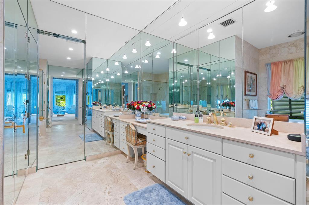 Admirals Cove - Residential