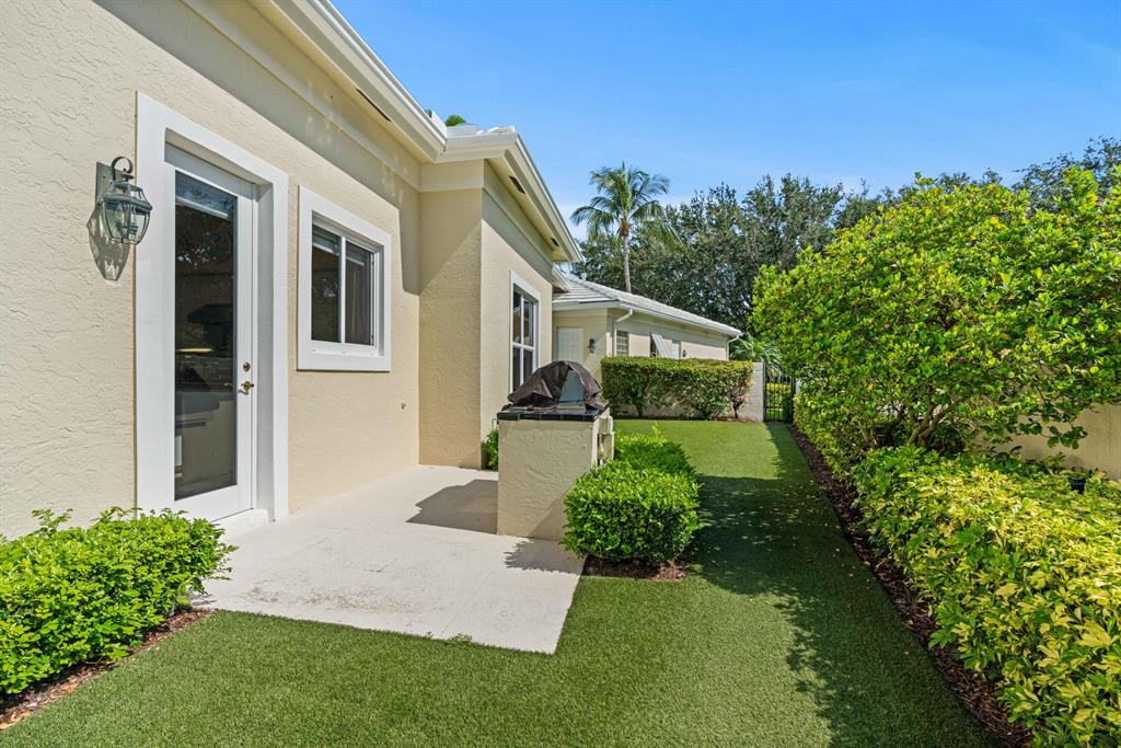 Admirals Cove - Residential