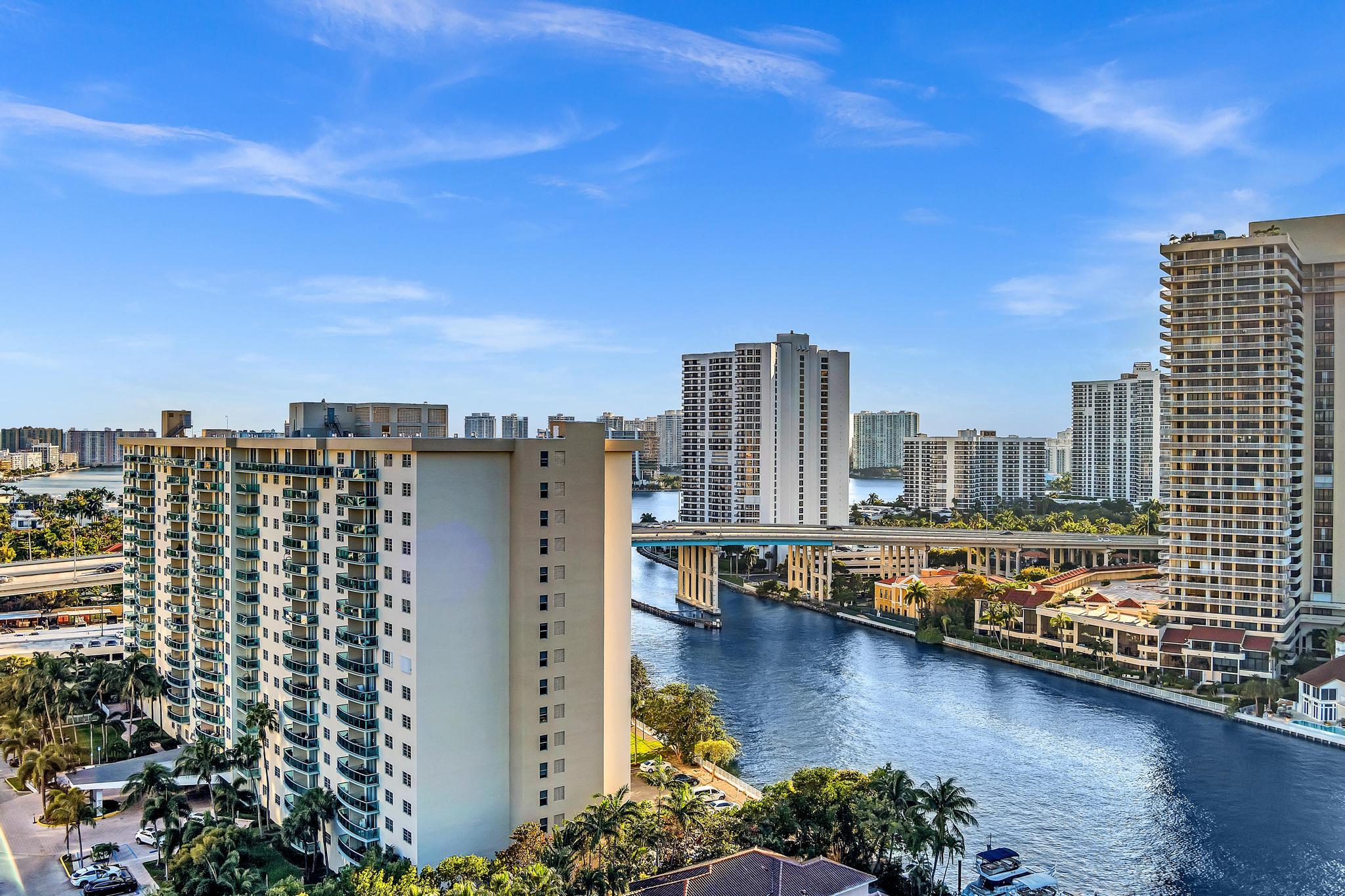 OCEANVIEW BUILDING A CONDO - Residential