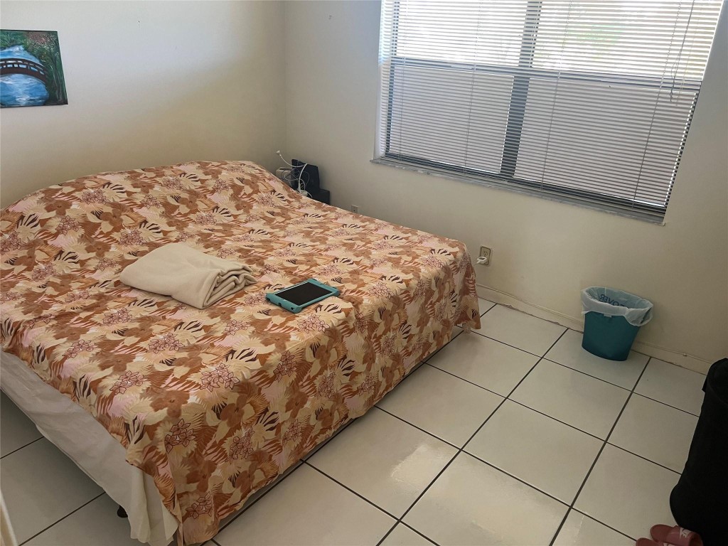 SUNRISE LAKES PHASE 4 - Residential