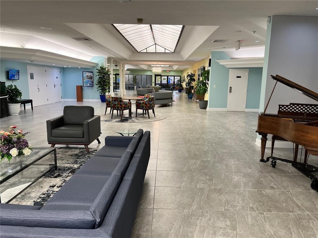 SUNRISE LAKES PHASE 4 - Residential