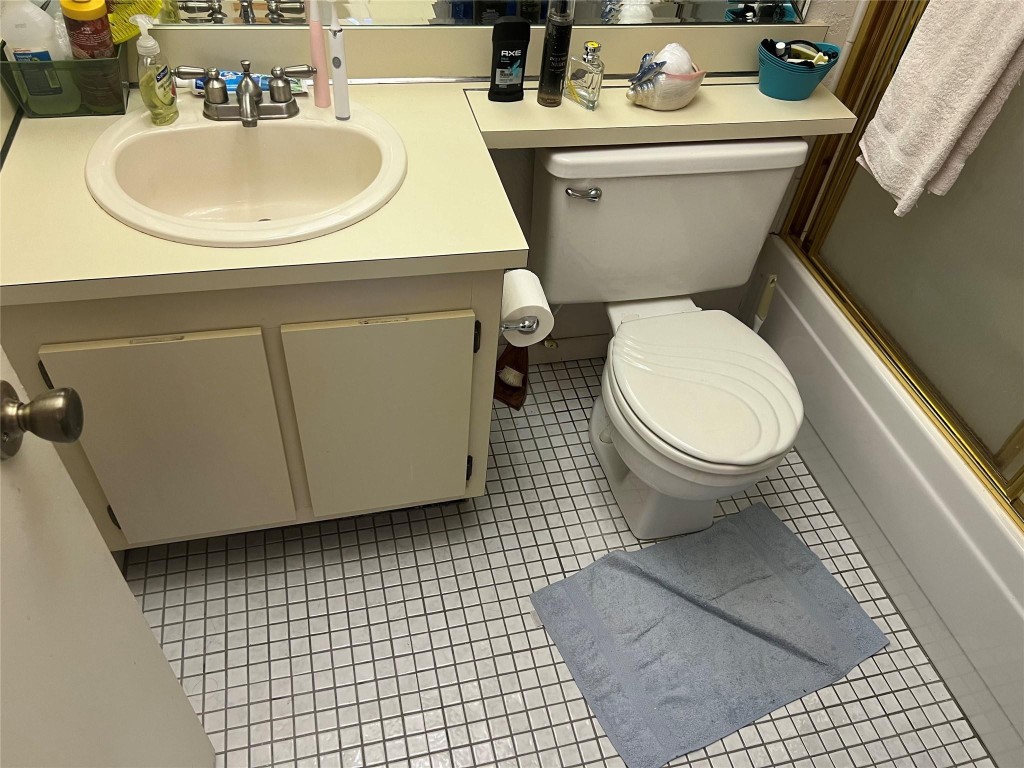 SUNRISE LAKES PHASE 4 - Residential