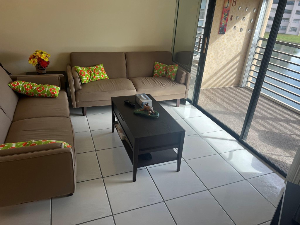 SUNRISE LAKES PHASE 4 - Residential