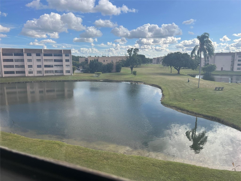 SUNRISE LAKES PHASE 4 - Residential