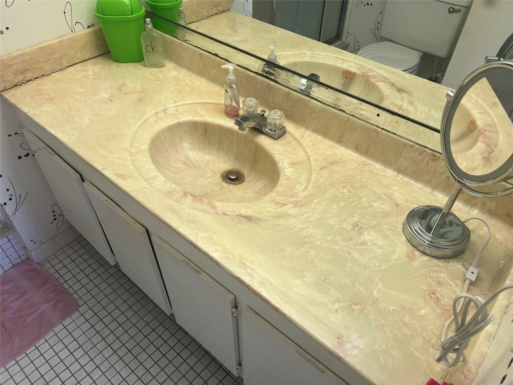 SUNRISE LAKES PHASE 4 - Residential