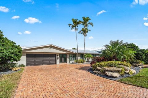 2711 NE 5th Street Pompano Beach FL 33062