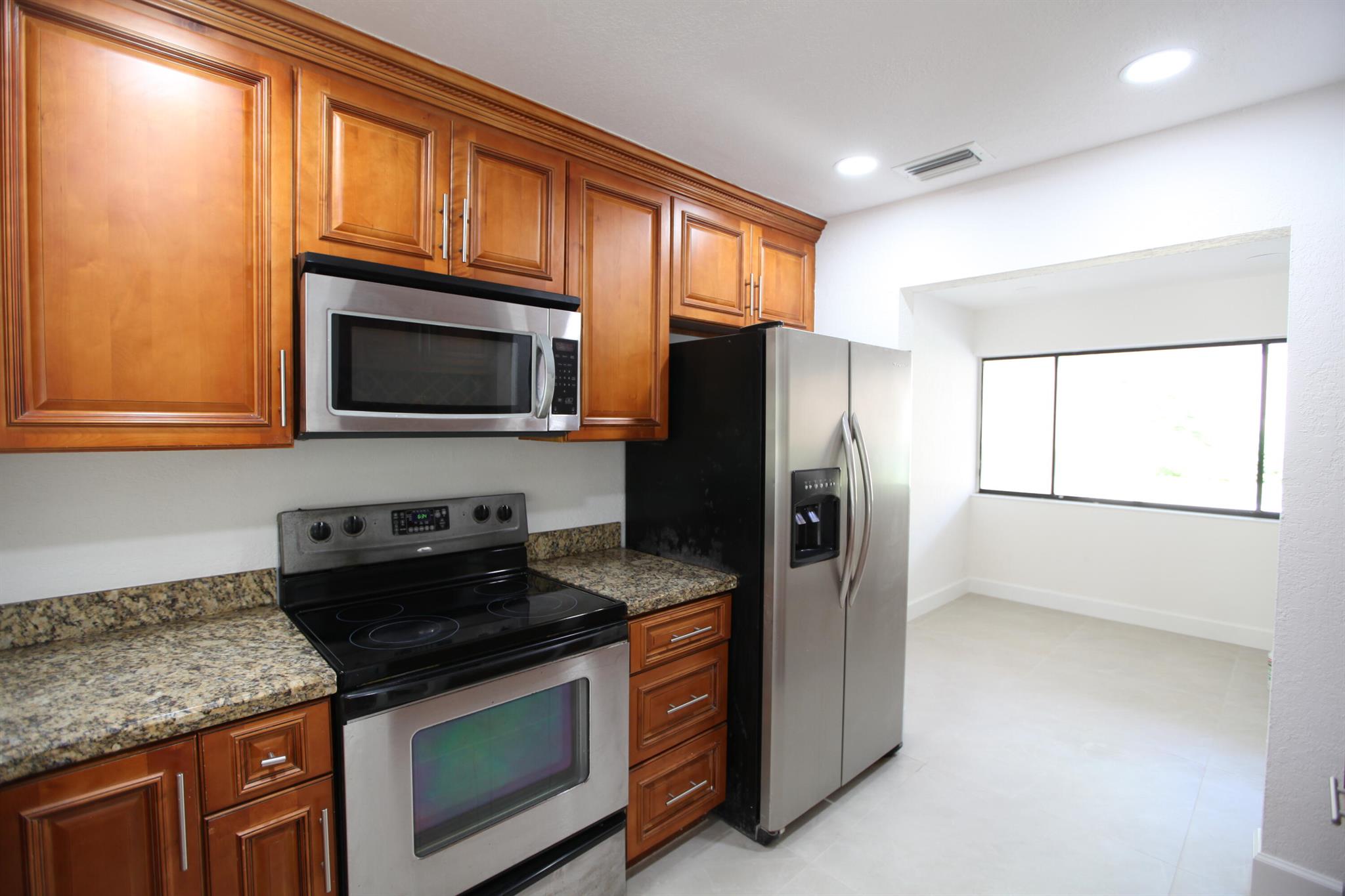 CYPRESS POINTE CONDO - Residential Lease