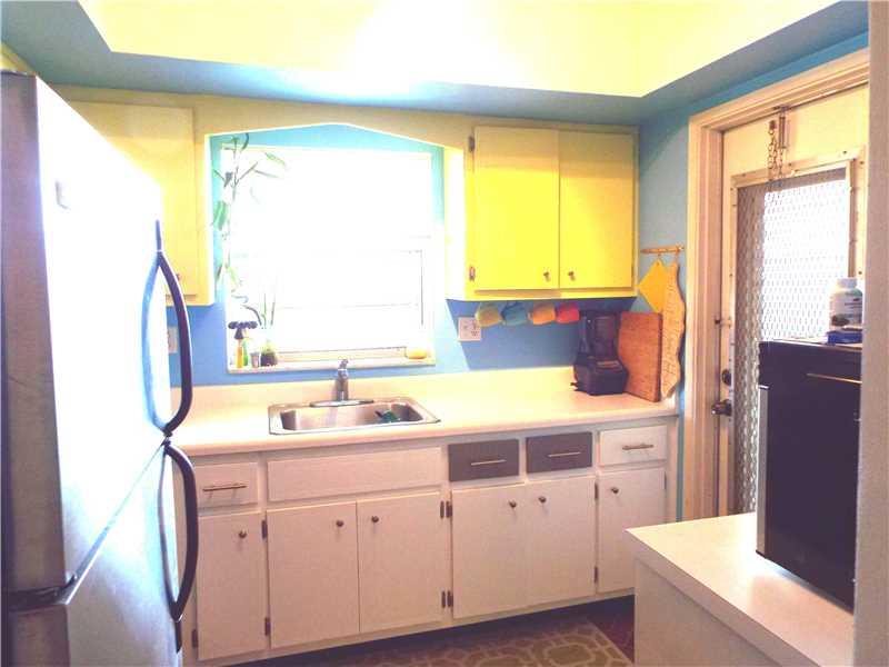 GARDEN ISLES 3 COOP - Residential Lease