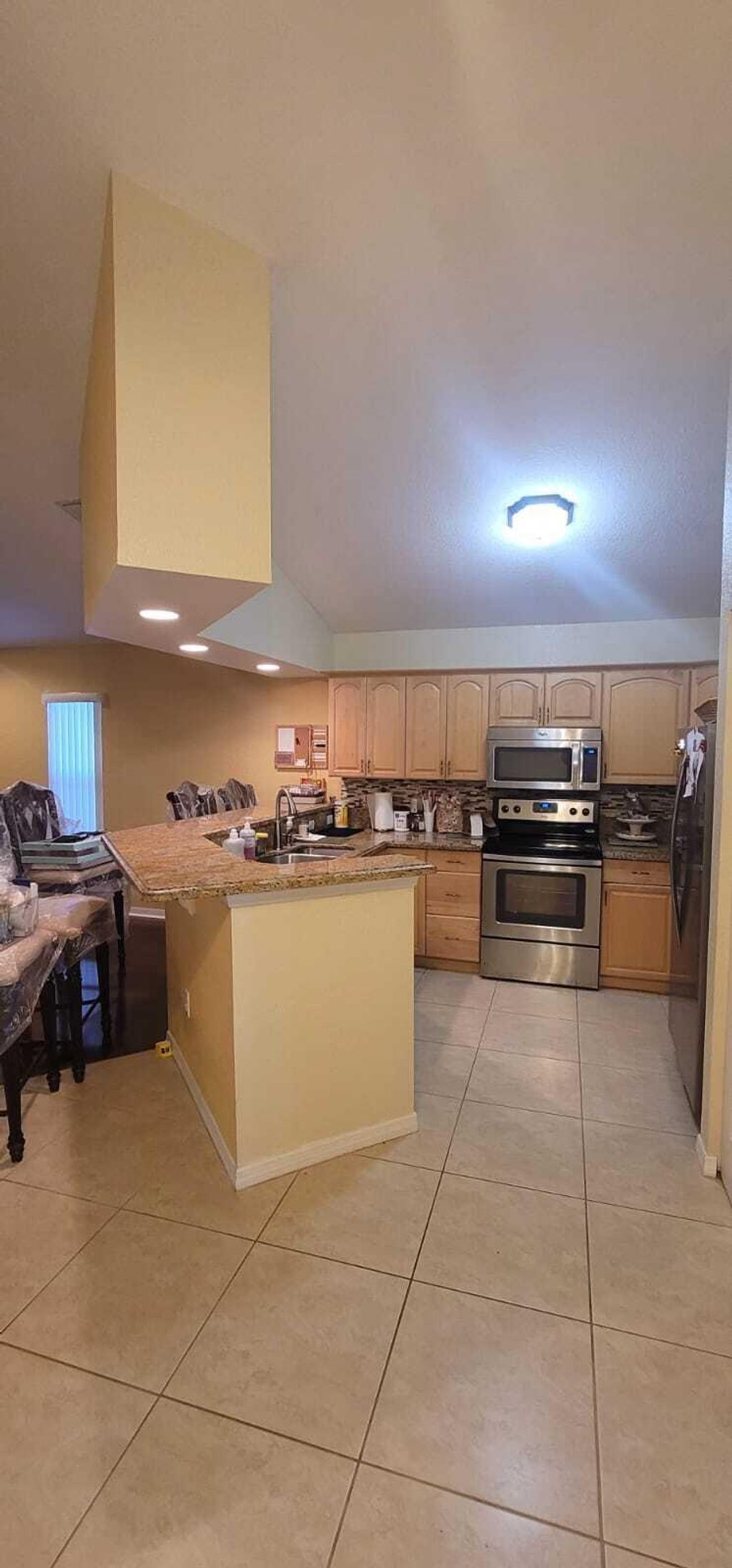 Photo of 211 NE 13th Avenue, Boynton Beach, FL 33435 (MLS # B26007797)