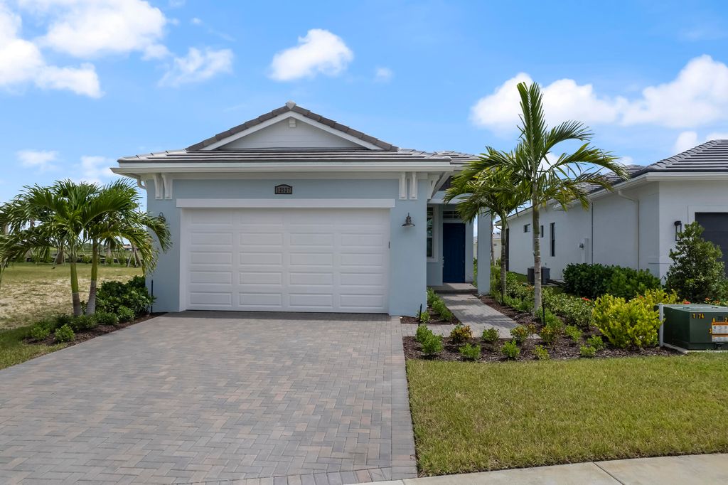 Photo of 12575 SW Leopold Way, Port Saint Lucie, FL 34987 (MLS # R11092997)