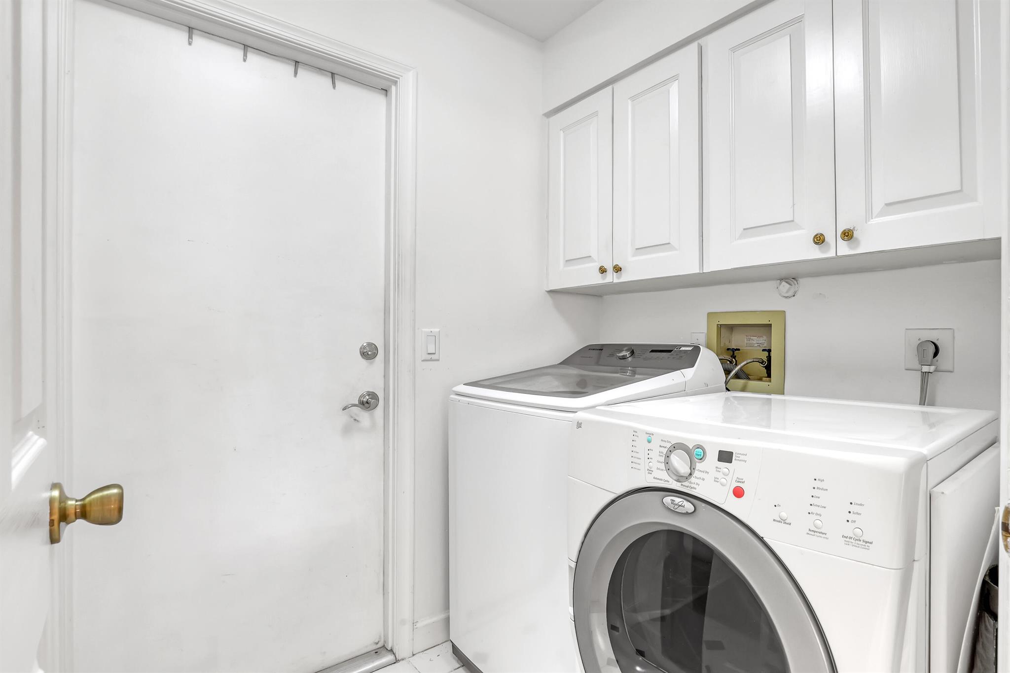 COLONY AT MAPLEWOOD - Residential