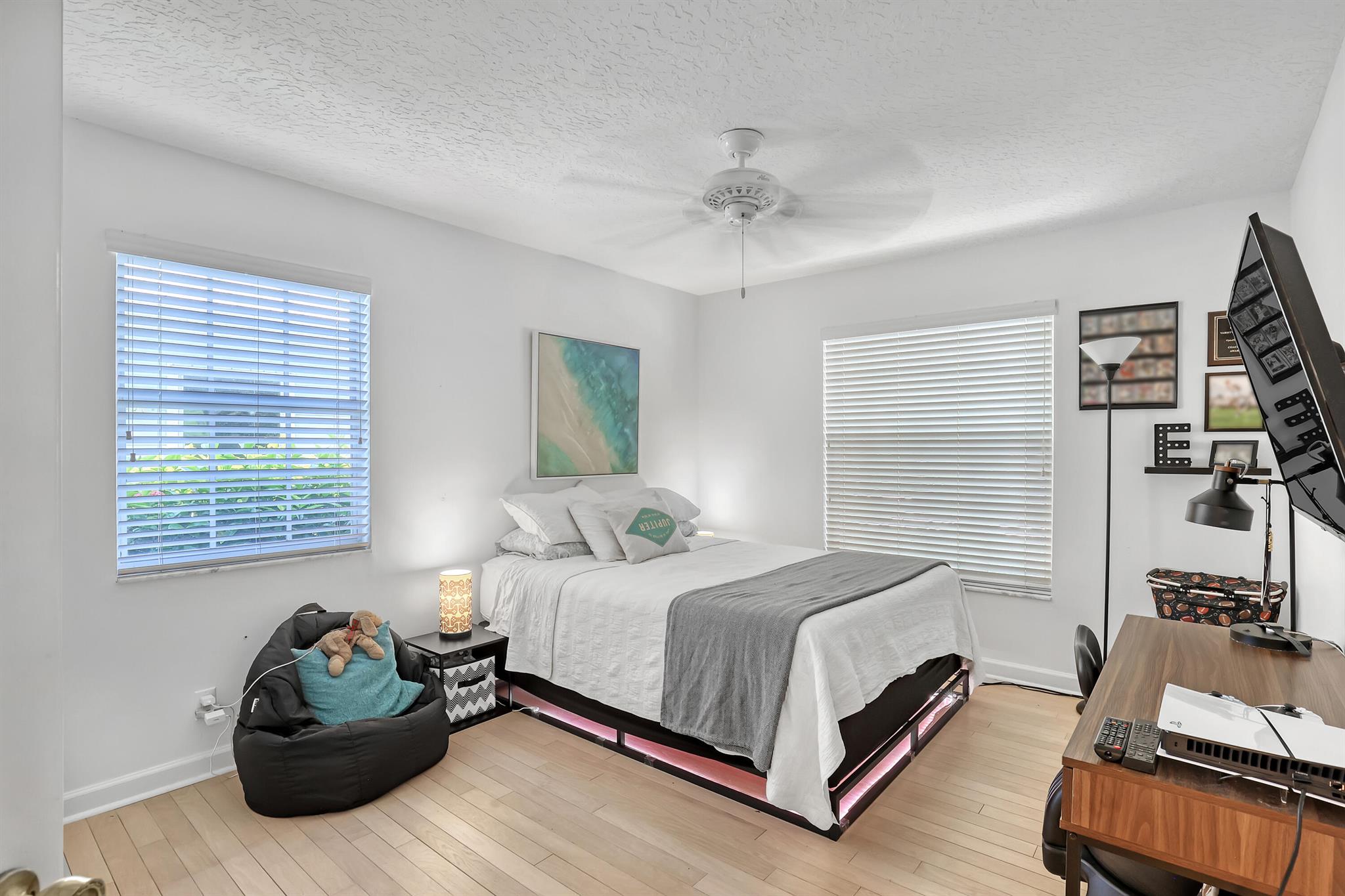 COLONY AT MAPLEWOOD - Residential