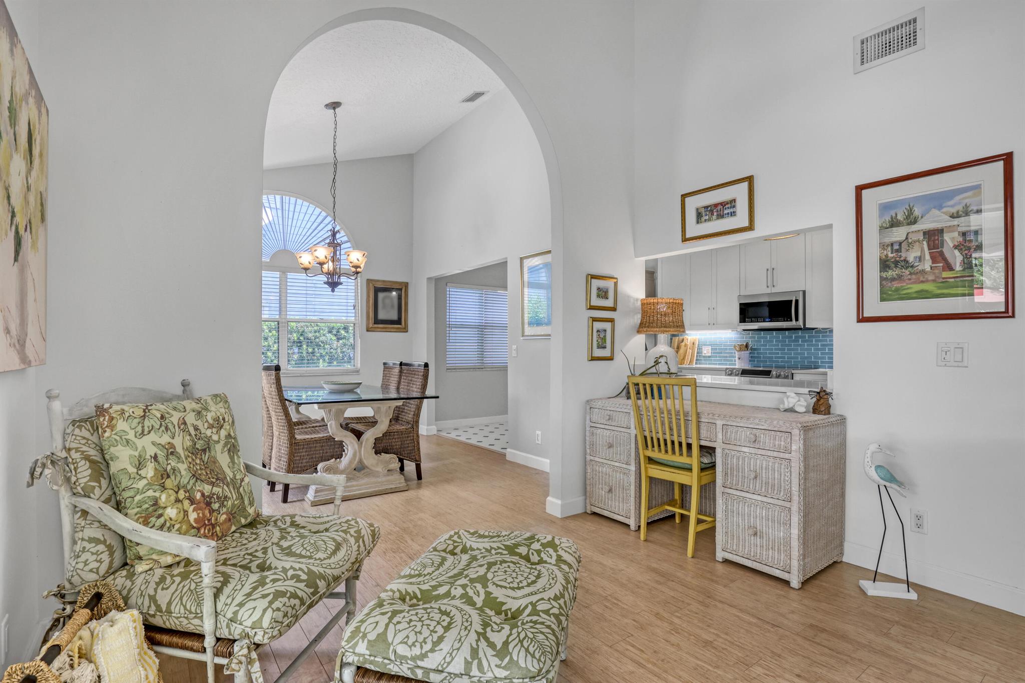 COLONY AT MAPLEWOOD - Residential