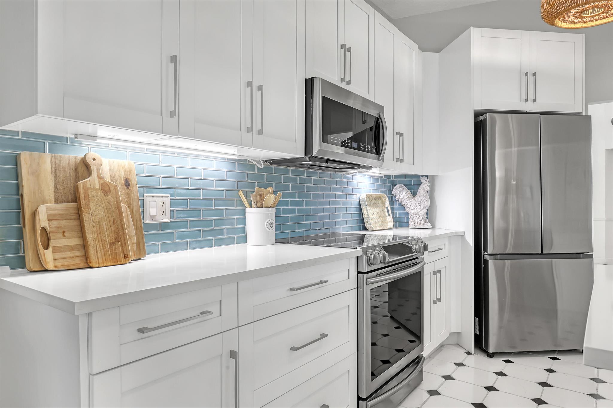 COLONY AT MAPLEWOOD - Residential