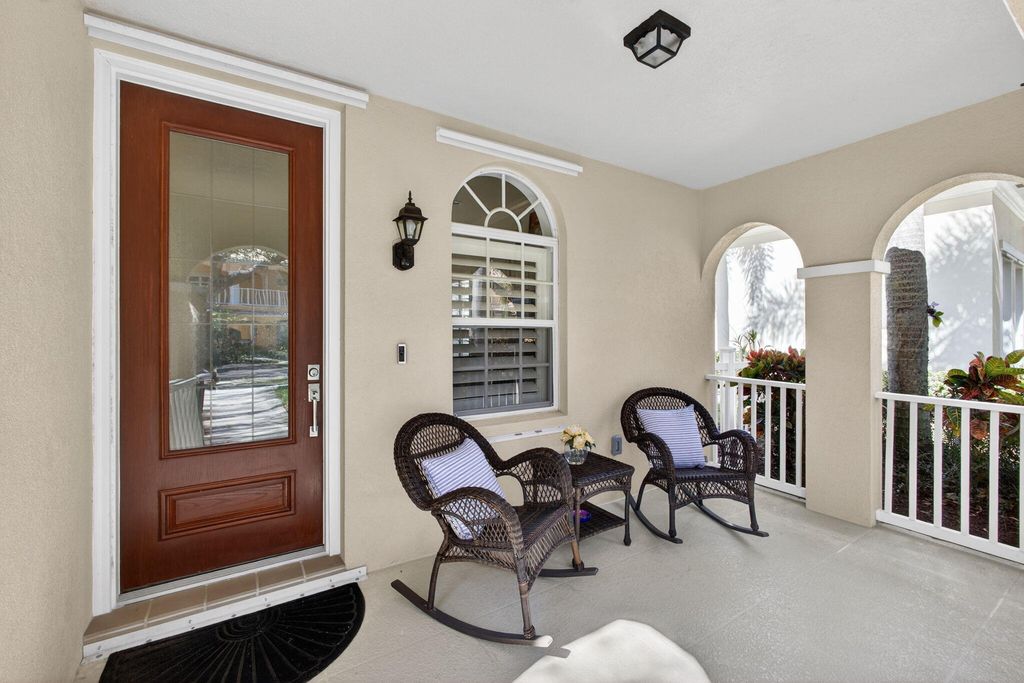 Photo of 4030 Community Drive, Jupiter, FL 33458 (MLS # R11163291)