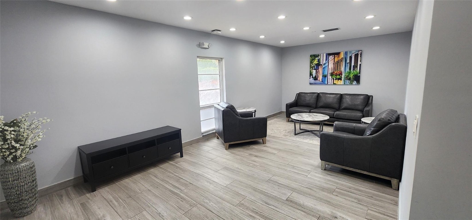 Palm-Aire Country Club - Residential