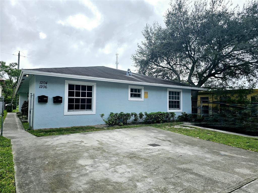 Seminole Forest 14-16 B - Residential Income