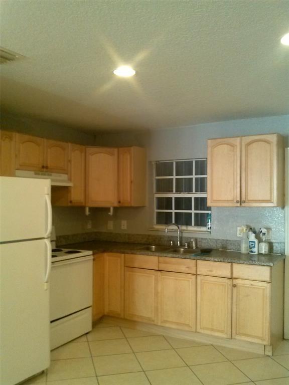 Seminole Forest 14-16 B - Residential Income