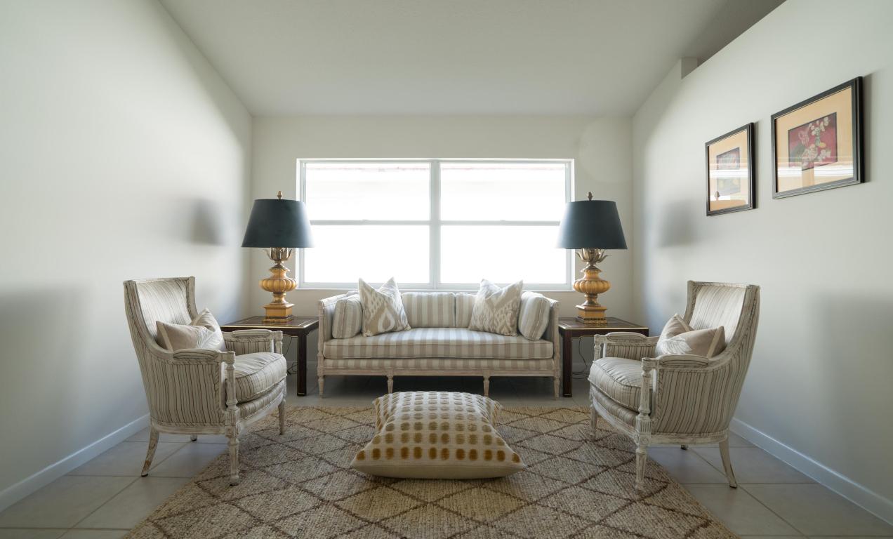 Lakefield south - Residential