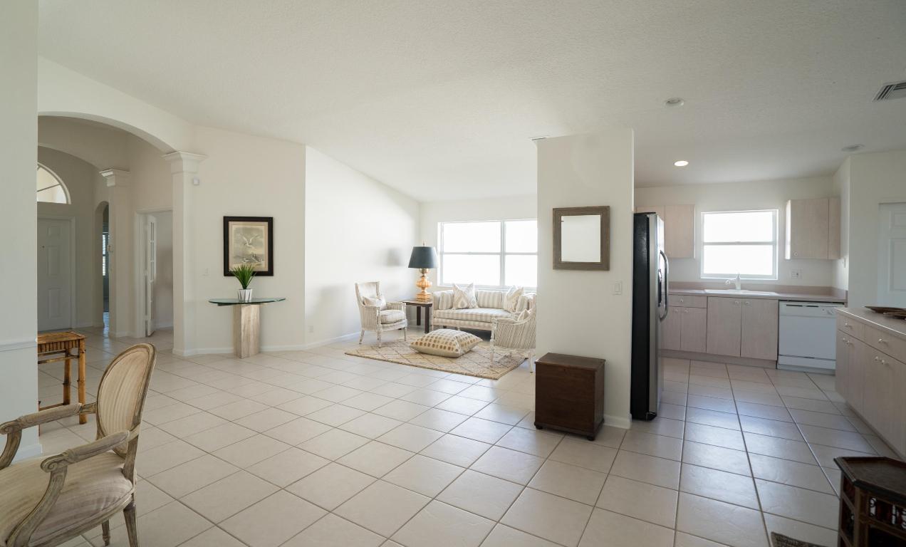 Lakefield south - Residential