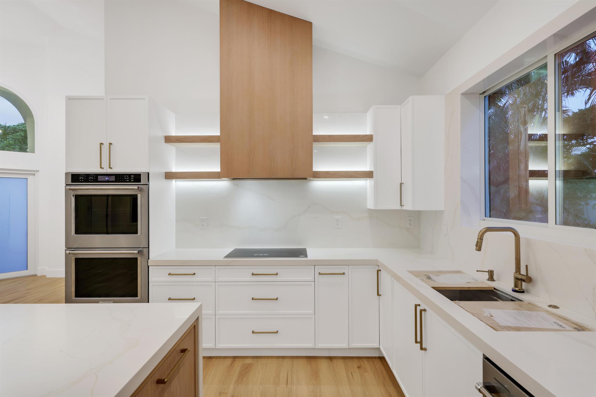 WHISPER TRACE PAR 8 ARVID - Residential Lease