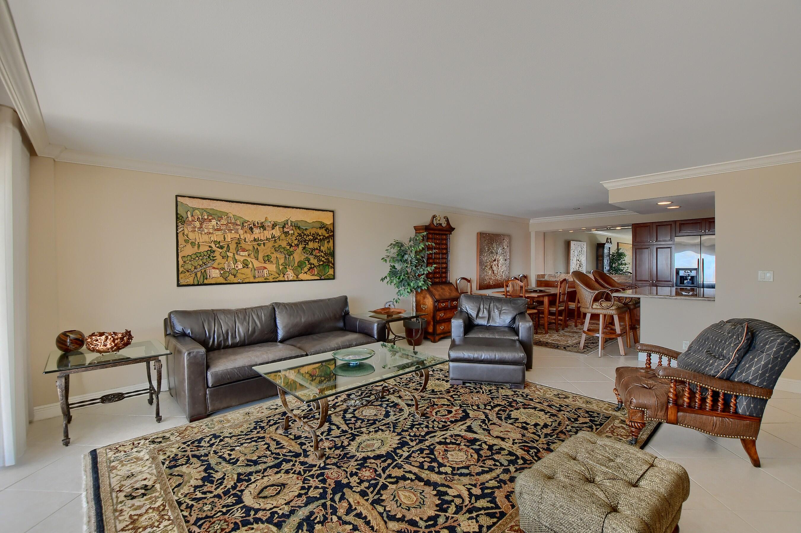 LAKE HOUSE SOUTH CONDO SPANISH RIVER LAND CO - Residential