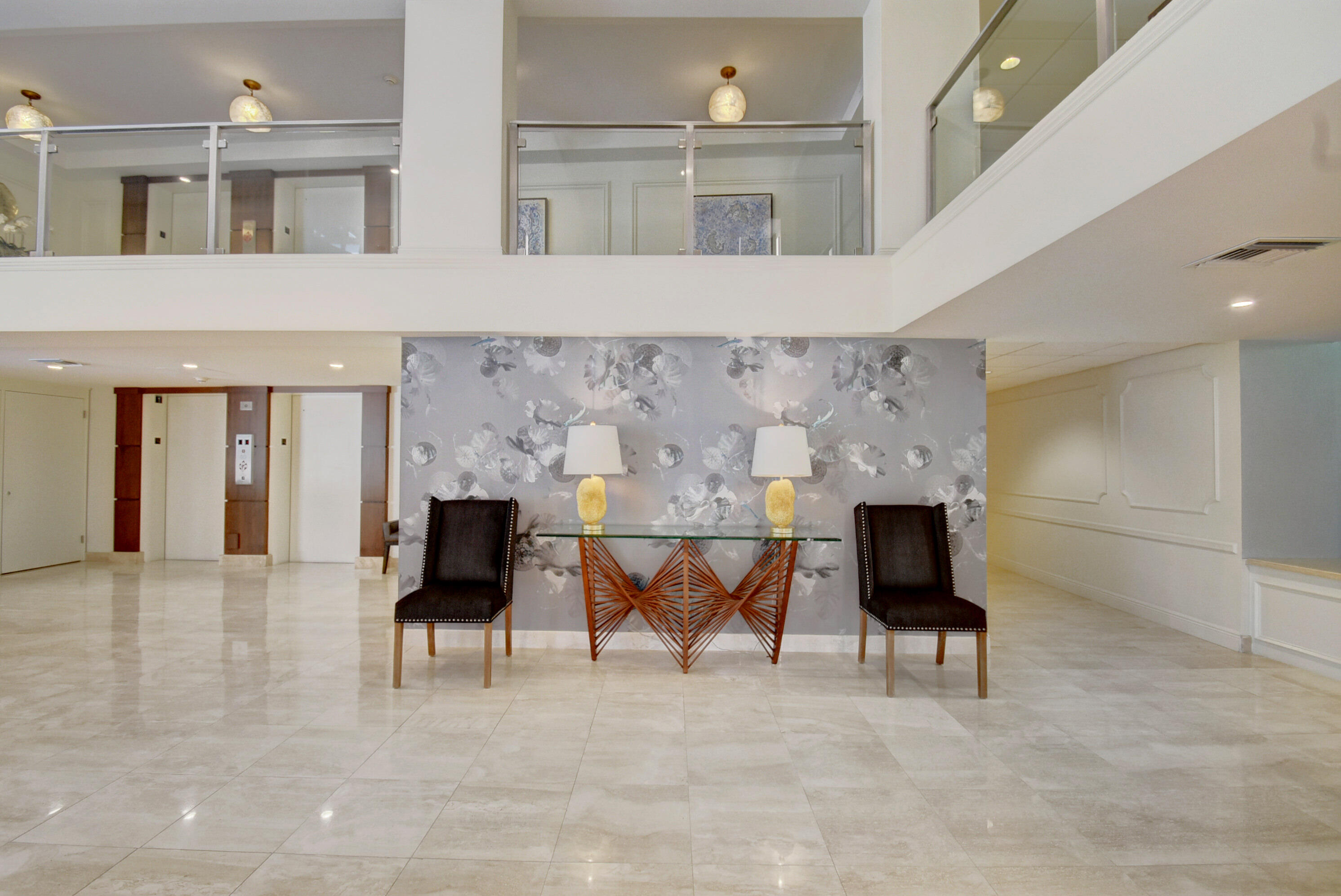 LAKE HOUSE SOUTH CONDO SPANISH RIVER LAND CO - Residential