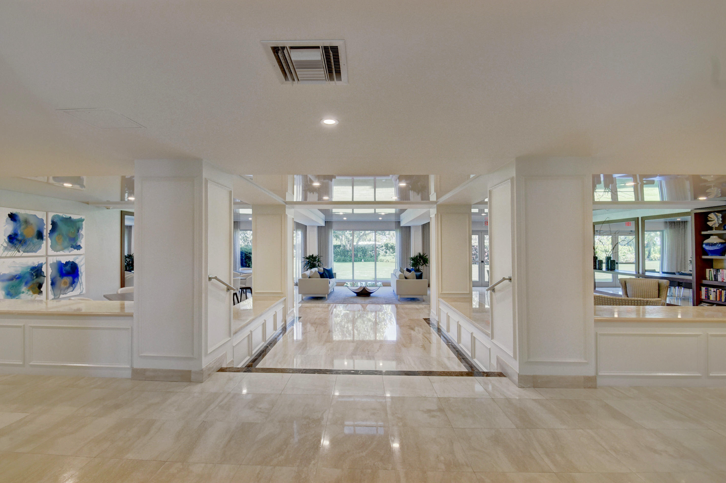 LAKE HOUSE SOUTH CONDO SPANISH RIVER LAND CO - Residential