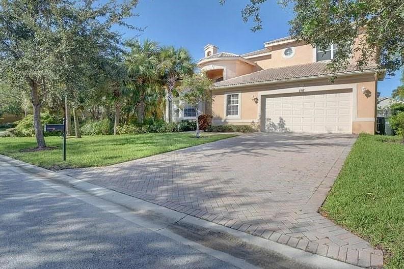 Hidden Lake 169-14 B - Residential Lease