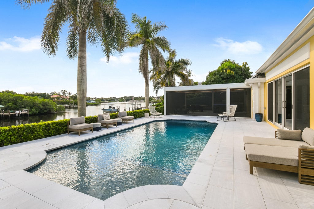 Photo of 18444 SE Heritage Drive, Tequesta, FL 33469 (MLS # B26074183)