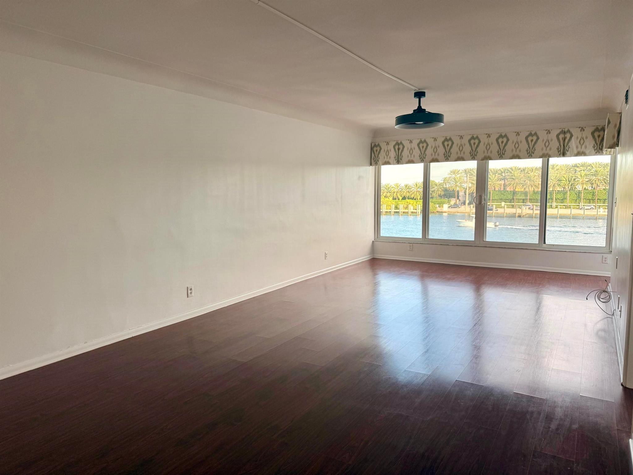 LIGHTHOUSE COLONY CO-OP - Residential Lease