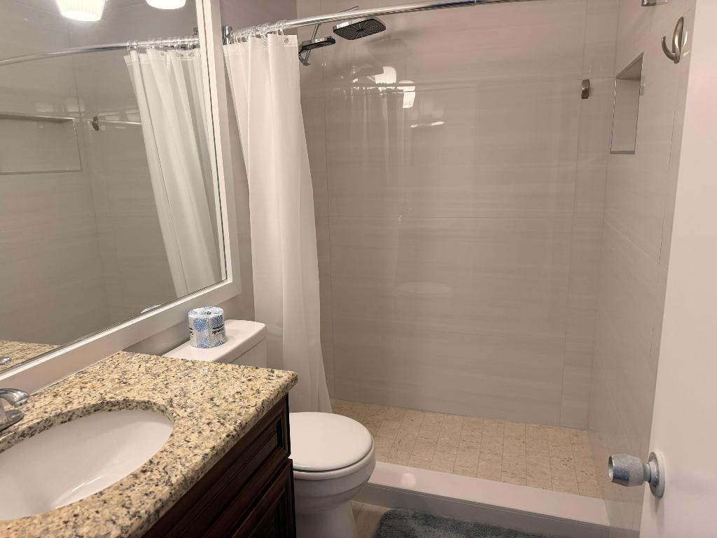 LIGHTHOUSE COLONY CO-OP - Residential Lease