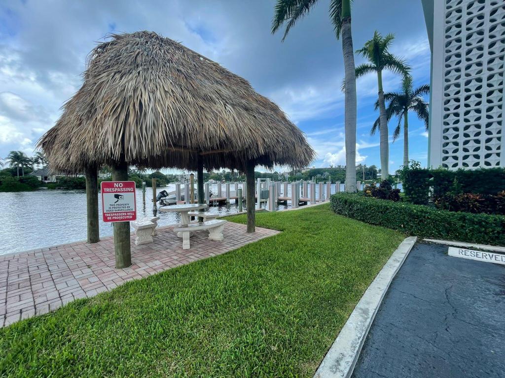 LIGHTHOUSE COLONY CO-OP - Residential Lease