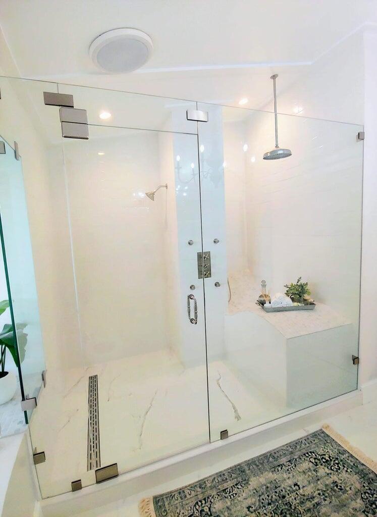 HUNTINGTON WOODS - Residential